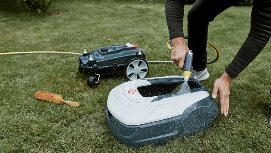 Installation et entretien de tondeuses robot