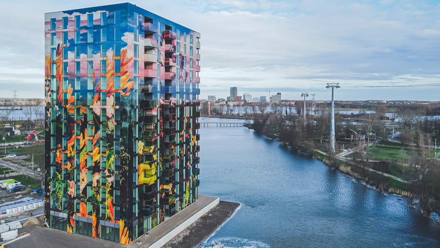 Gevelkunstwerk voor woontoren in Almere