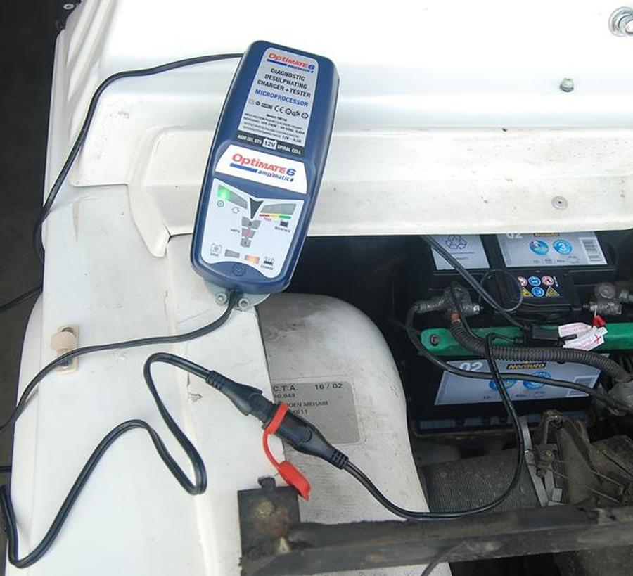 Nieuwe generatie acculaders houdt rekening met laadcyclus