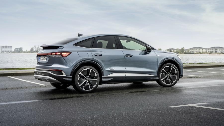 Audi Q4 e-tron 2024