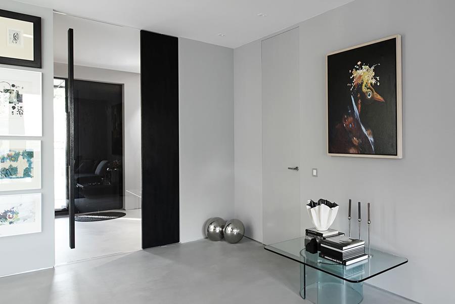 Onzichtbare deur verfraait het interieur