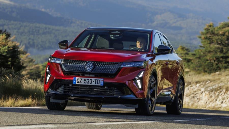 Rijtest Renault Rafale E-Tech 4x4 300 pk