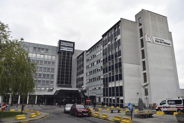 Intercommunales hospitalières: endettées et sans solutions?