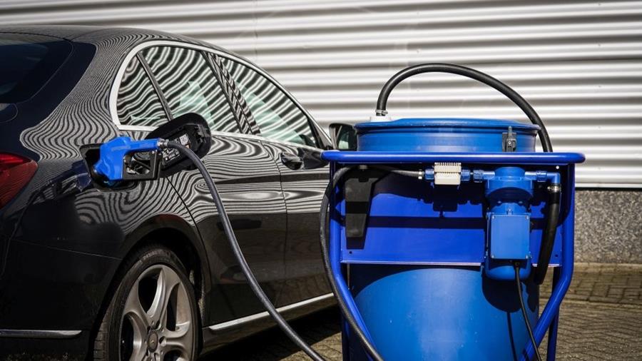 Tijd en geld besparen dankzij vulsystemen en pompen voor AdBlue